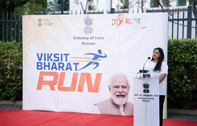 Celebrating the spirit of Viksit Bharat in Poland!! EOI Warsaw in association with the Ministry of Youth Affairs GOI , successfully organized Viksit Bharat Run 2026 today in Warsaw. Ambassador Neeta Bhushan flagged off the Run which was joined by a large number of Indian community members and  Polish friends.The Run inspired and promoted commitment to working together enthusiastically for a Viksit Bharat by 2047. (17 September 2026)