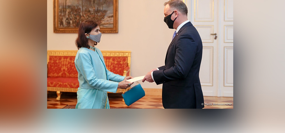His Excellency Mr. Andrzej Duda, the President of the Republic of Poland, received the Letters of Credence from Ambassador Nagma M. Mallick at the Belvedere Palace in Warsaw on 25 October 2021