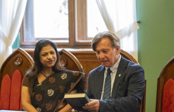 Ambassador of India to Poland Ms. Neeta Bhushan and Prof. Wladyslaw Witalisz, Dean of the Faculty of Philology, Jagiellonian University, Krakow signed an MoU for extension of ICCR Chair for Indian studies at the Jagellonian University in Krakow. Ambassador also interacted with members of the Indology department and learnt about the various activities planned for the next semester. The MoU reflects India’s strong commitment to furthering academic collaboration and student engagement between India and Poland. Both sides conveyed sincere appreciation to the ICCR for its continued support and valuable contribution towards promoting India's academic and cultural outreach. Founded in 1364, Jagiellonian University is the oldest educational institution in Poland and a significant partner to deepen academic and cultural cooperation between India and Poland. (24 September 2026)