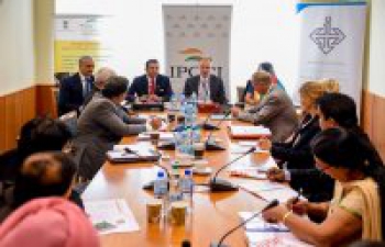Vibrant Gujarat reaches out to Poland