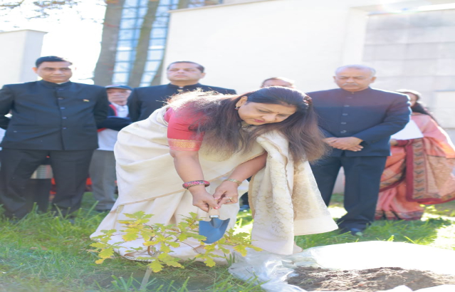 As part of the #EkPedMaaKeNaam initiative, the Ambassador proudly planted a tree sapling at the Chancery, reaffirming our profound respect for Mother Earth and our collective commitment to environmental stewardship and sustainability.